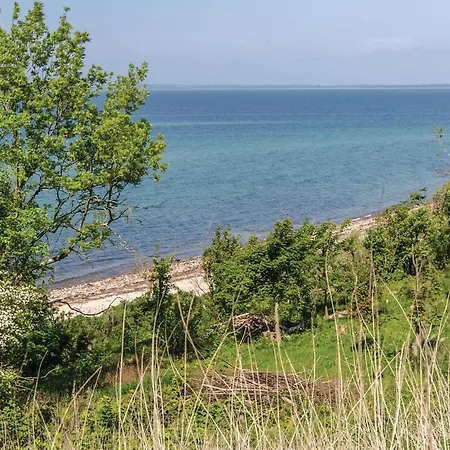 4 Bedroom Beautiful In * Asnæs