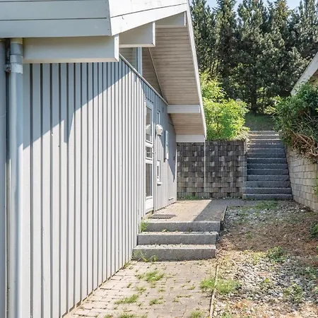 Casa vacanze 4 Bedroom Beautiful In Asnæs